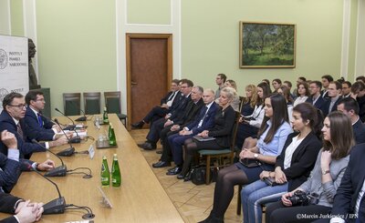 Dyskusja tematyczna towarzysząca wystawie "Dla Ciebie Polsko. W stulecie czynu legionowego" w Sejmie – 8 listopada 2017. Fot. Marcin Jurkiewicz /IPN