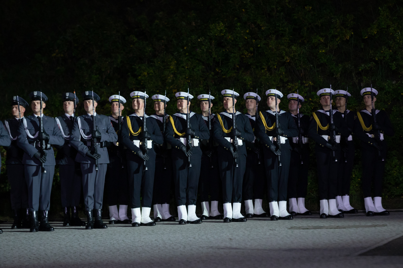 Uroczystości rocznicowe pod pomnikiem Obrońców Wybrzeża na Westerplatte – Gdańsk, 1 września 2021. Fot. Mikołaj Bujak (IPN) Uroczystości rocznicowe pod pomnikiem Obrońców Wybrzeża na Westerplatte – Gdańsk, 1 września 2021. Fot. Mikołaj Bujak (IPN)