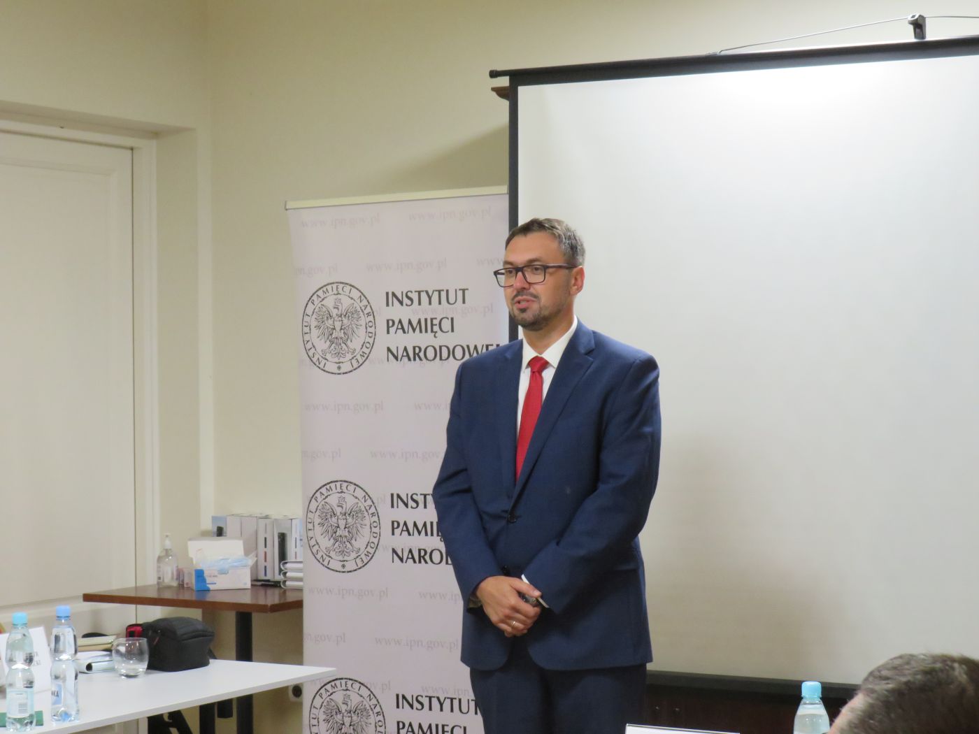 Dr hab. Jan Szumski, dyrektor Biura Badań Historycznych IPN, podczas XV Letniej Szkoły Historii Najnowszej – Palczew, 6 września 2021. Fot. Joanna Sobotka (IPN) Dr hab. Jan Szumski, dyrektor Biura Badań Historycznych IPN, podczas XV Letniej Szkoły Historii Najnowszej – Palczew, 6 września 2021. Fot. Joanna Sobotka (IPN)