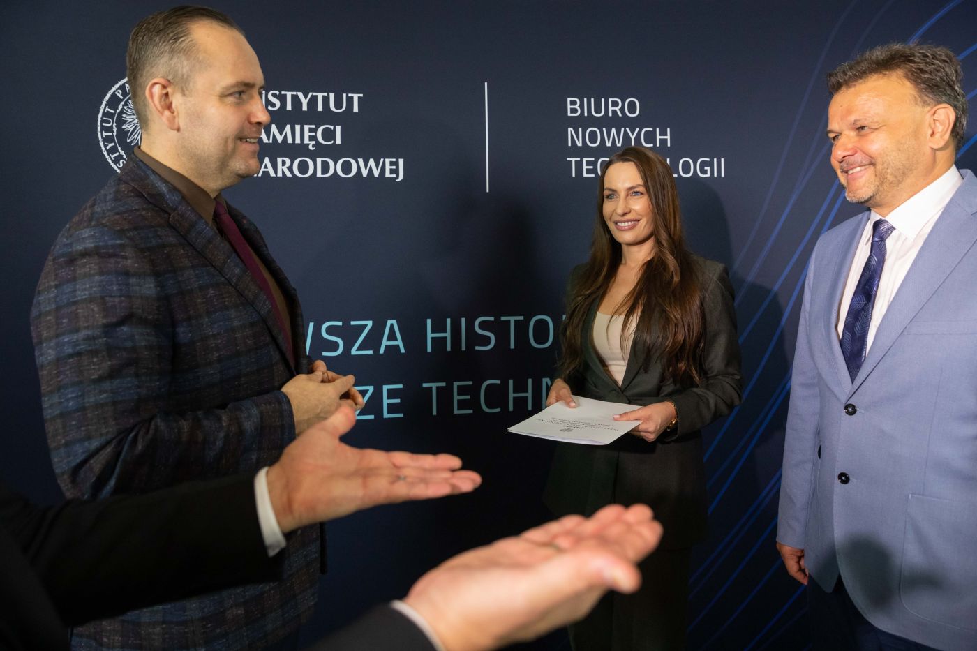Konferencja prasowa na temat powołania Biura Nowych Technologii – 13 września 2021. Fot. Mikołaj Bujak (IPN) Konferencja prasowa na temat powołania Biura Nowych Technologii – 13 września 2021. Fot. Mikołaj Bujak (IPN)