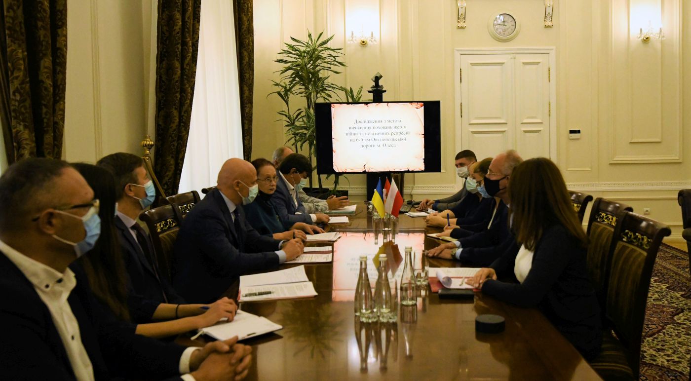 Wizyta zastępcy prezesa IPN dr. hab. Krzysztofa Szwagrzyka w Odessie i Chersoniu – 5–7 października 2021 Wizyta zastępcy prezesa IPN dr. hab. Krzysztofa Szwagrzyka w Odessie i Chersoniu – 5–7 października 2021