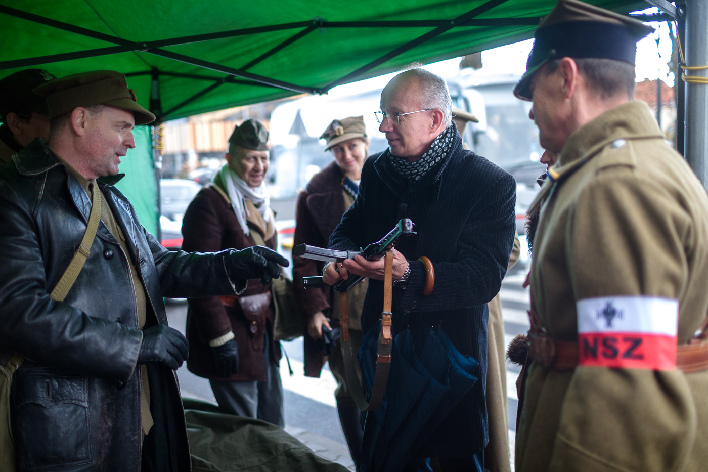 Uroczystość nadania dworcowi kolejowemu w Ciechanowie imienia por. Romana Dziemieszkiewicza – 23 października 2021. Fot. Sławek Kasper (IPN) Uroczystość nadania dworcowi kolejowemu w Ciechanowie imienia por. Romana Dziemieszkiewicza – 23 października 2021. Fot. Sławek Kasper (IPN)
