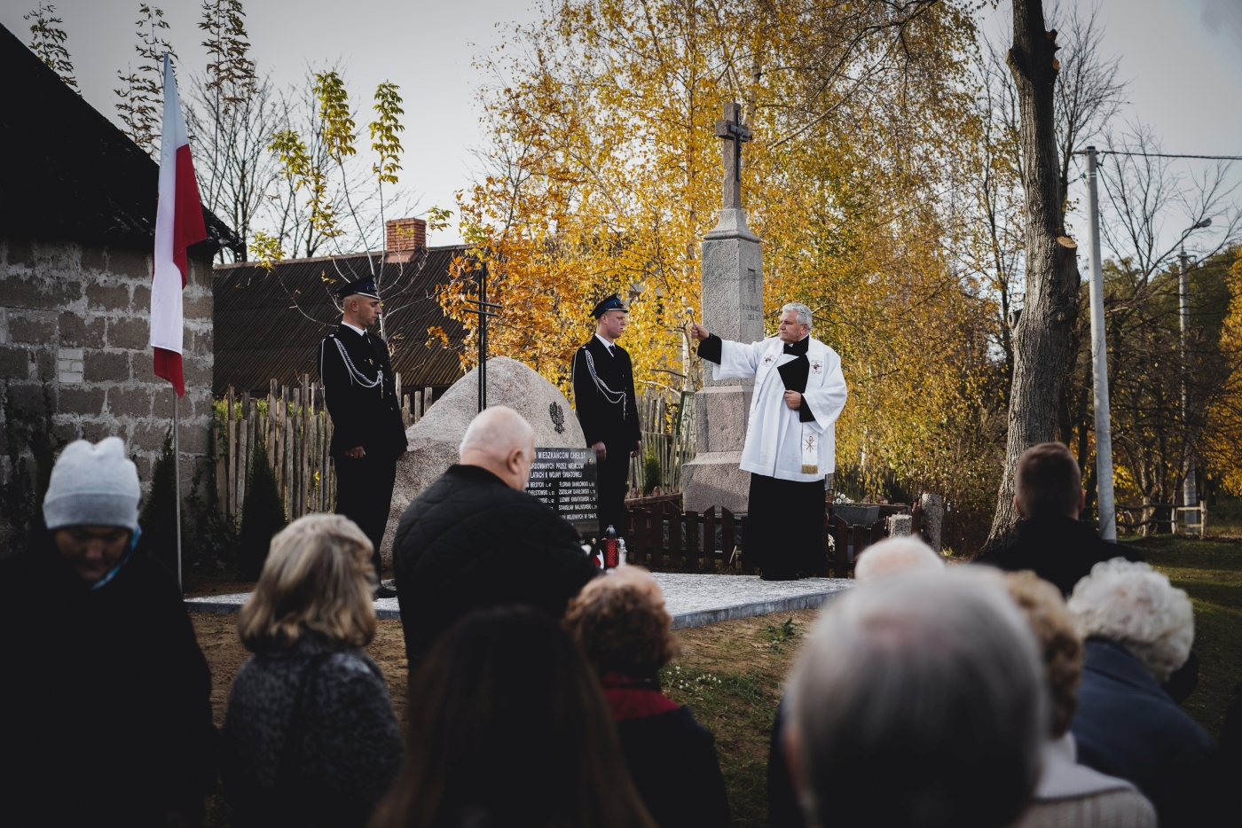 Odsłonięcie pomnika upamiętniającego Ofiary II wojny światowej – fot. MN/BUWiM Odsłonięcie pomnika upamiętniającego Ofiary II wojny światowej – fot. MN/BUWiM