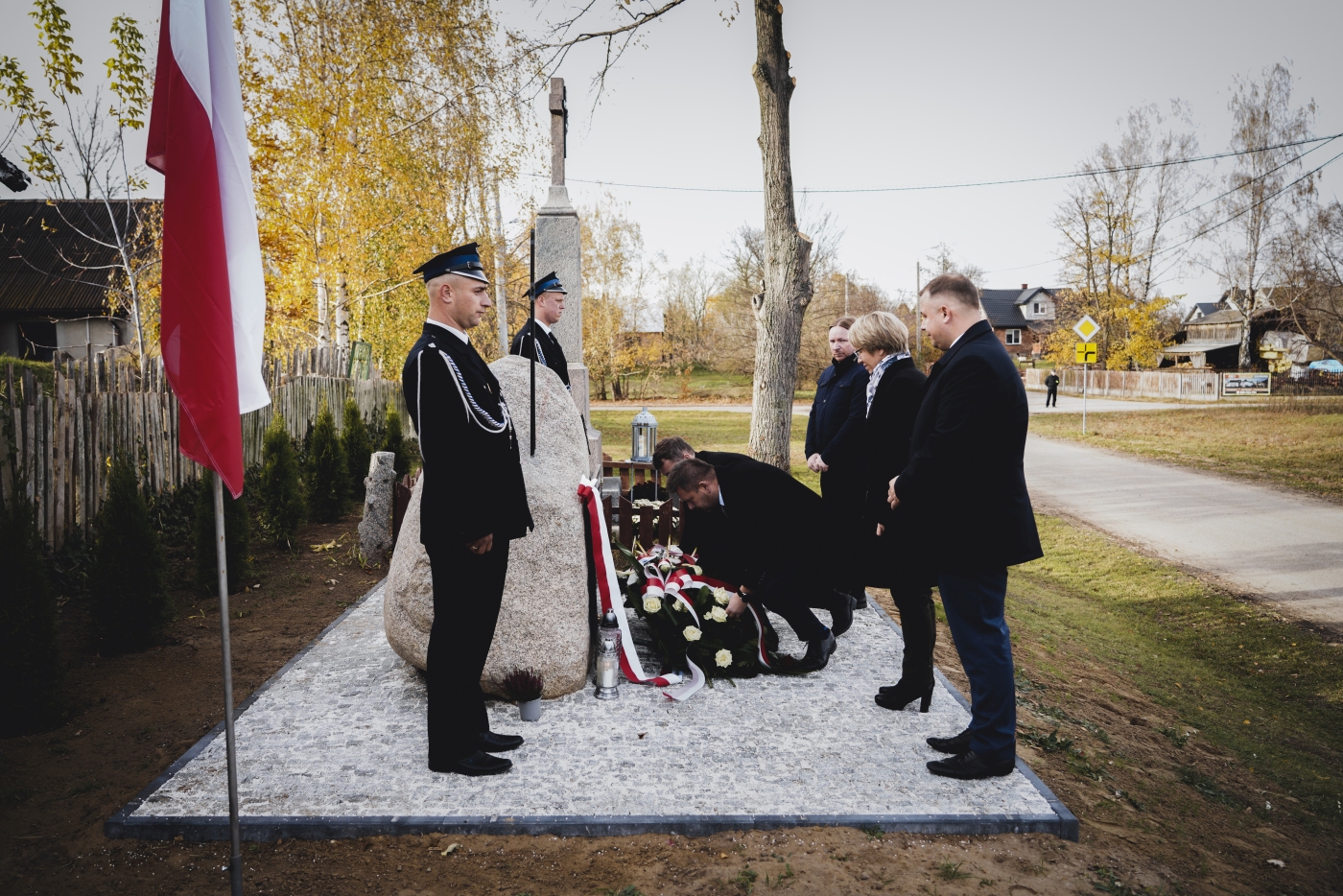 Odsłonięcie pomnika upamiętniającego Ofiary II wojny światowej – fot. MN/BUWiM Odsłonięcie pomnika upamiętniającego Ofiary II wojny światowej – fot. MN/BUWiM