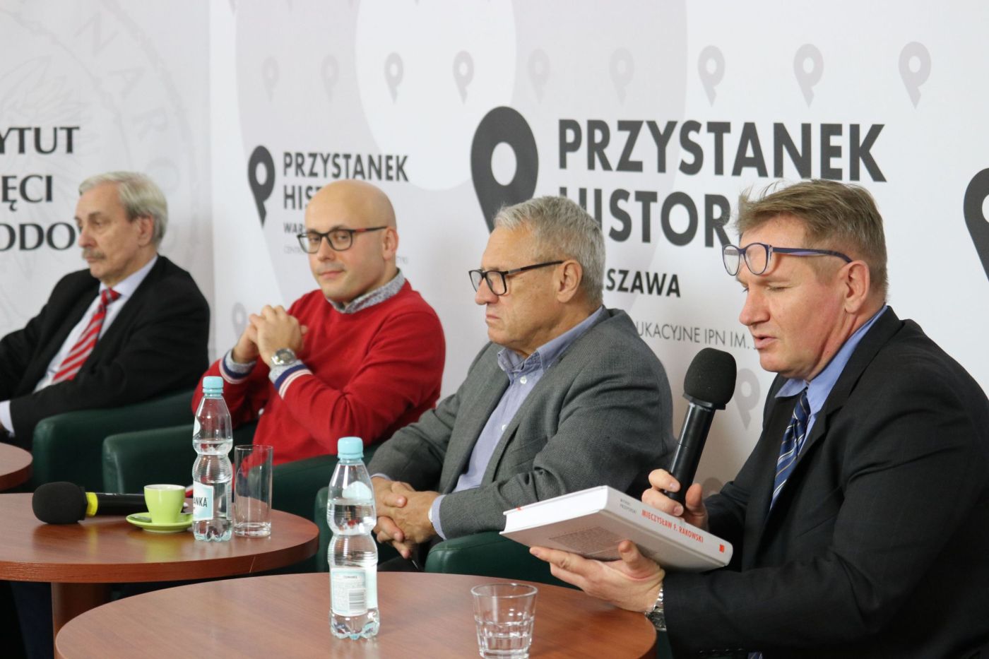 Dyskusja o książce „Mieczysław F. Rakowski. Biografia polityczna” – 26 października 2021. Fot. Aleksandra Wierzchowska (IPN) Dyskusja o książce „Mieczysław F. Rakowski. Biografia polityczna” – 26 października 2021. Fot. Aleksandra Wierzchowska (IPN)