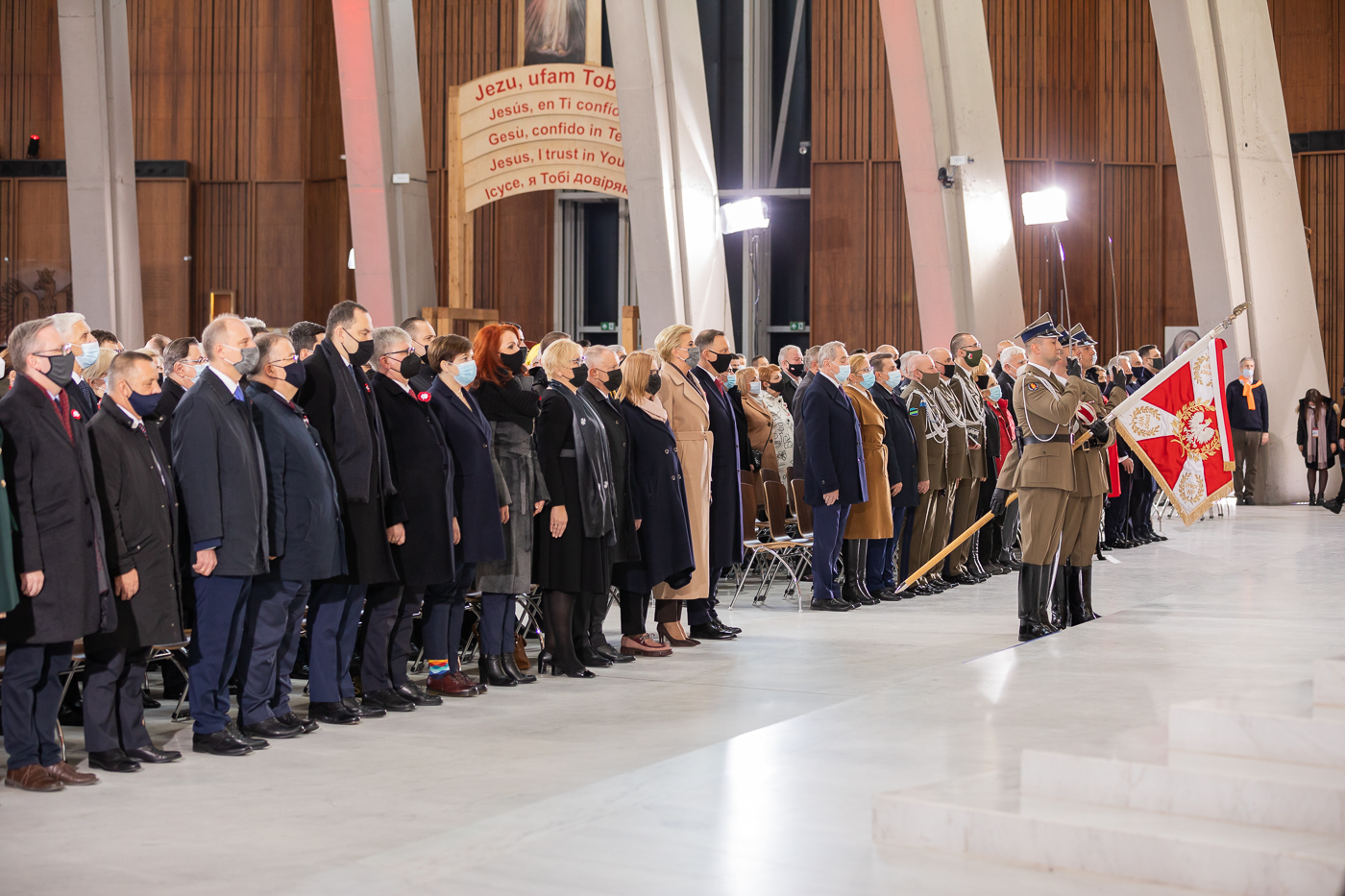 Msza święta za Ojczyznę w Świątyni Opatrzności Bożej w Warszawie – 11 listopada 2021. Fot. Mikołaj Bujak (IPN) Msza święta za Ojczyznę w Świątyni Opatrzności Bożej w Warszawie – 11 listopada 2021. Fot. Mikołaj Bujak (IPN)