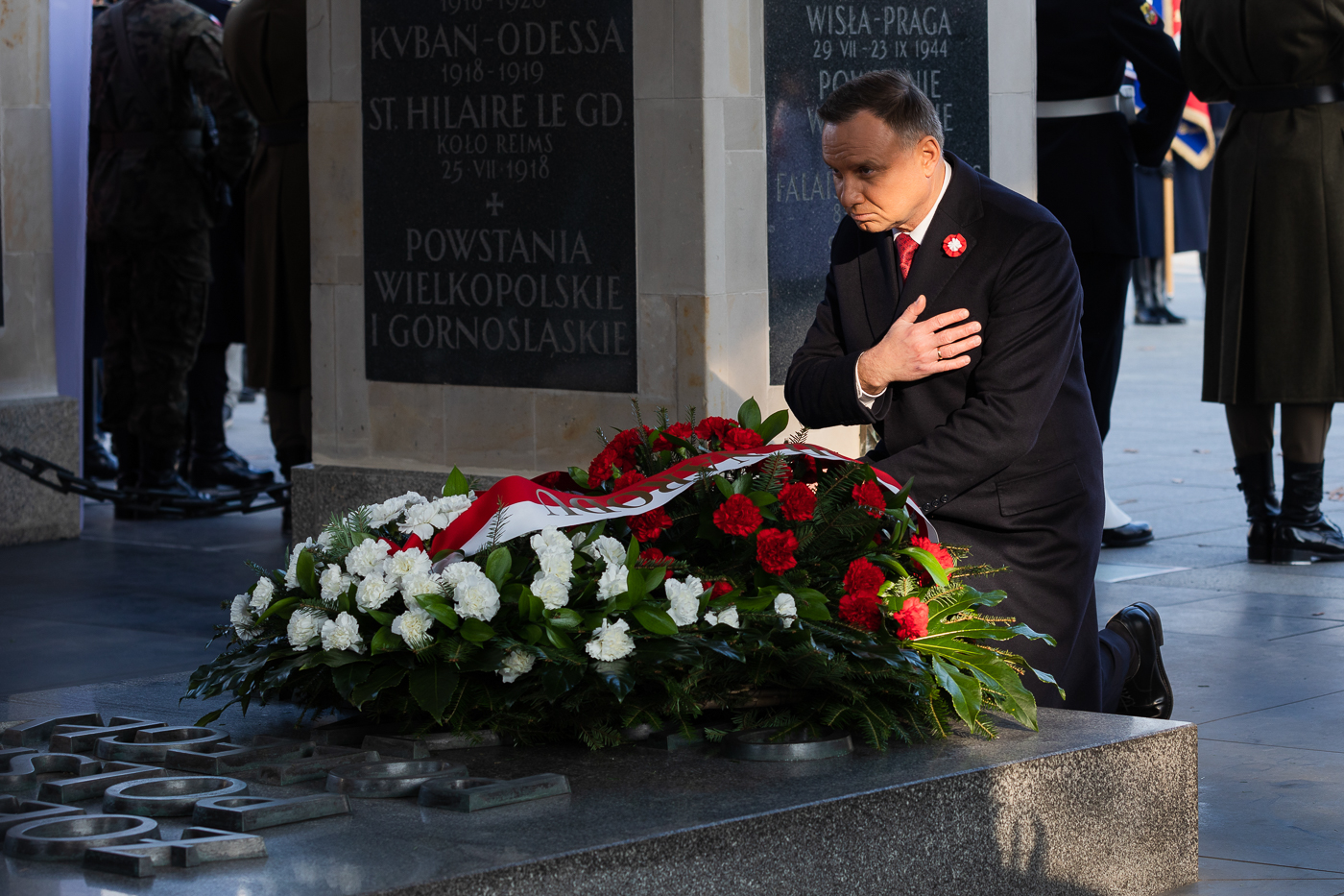 Obchody Narodowego Święta Niepodległości na placu Marszałka Piłsudskiego w Warszawie – 11 listopada 2021. Fot. Mikołaj Bujak (IPN) Obchody Narodowego Święta Niepodległości na placu Marszałka Piłsudskiego w Warszawie – 11 listopada 2021. Fot. Mikołaj Bujak (IPN)