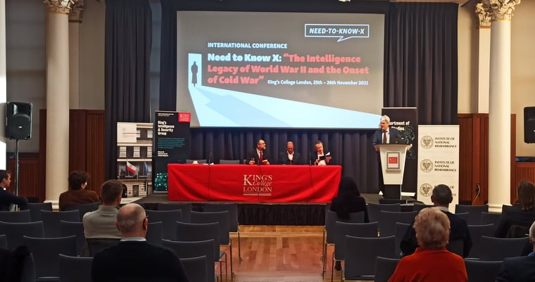 Międzynarodowa konferencja naukowa „Need to Know X: The Intelligence Legacy of World War II and the Onset of Cold War” – Londyn, 25–26 listopada 2021. Fot. Sylwia Szyc (IPN) Międzynarodowa konferencja naukowa „Need to Know X: The Intelligence Legacy of World War II and the Onset of Cold War” – Londyn, 25–26 listopada 2021. Fot. Sylwia Szyc (IPN)