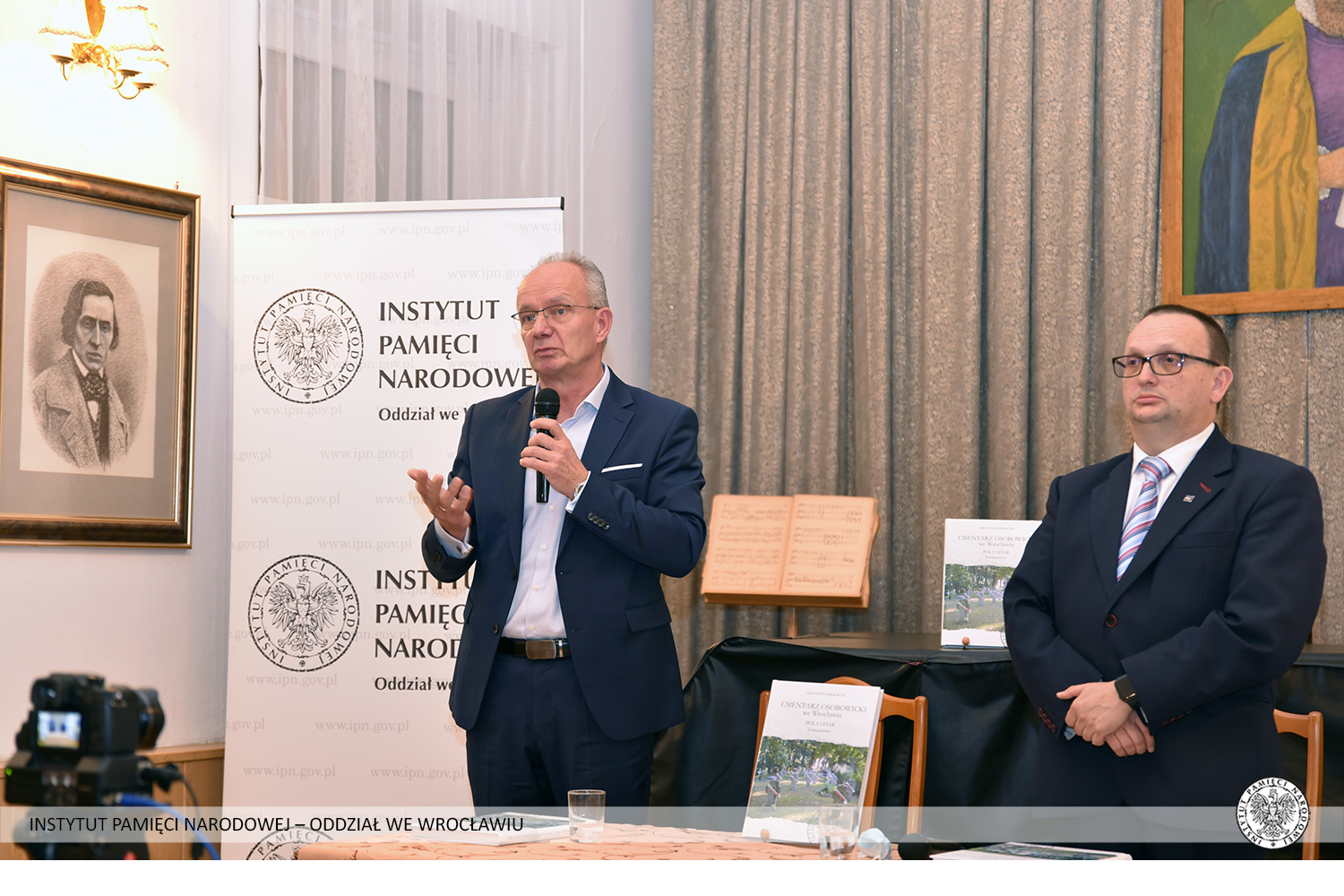 Promocja książki „Cmentarz Osobowicki we Wrocławiu. Pola ofiar komunizmu” – Wrocław, 26 listopada 2021. Fot. Adam Pacześniak (IPN) Promocja książki „Cmentarz Osobowicki we Wrocławiu. Pola ofiar komunizmu” – Wrocław, 26 listopada 2021. Fot. Adam Pacześniak (IPN)