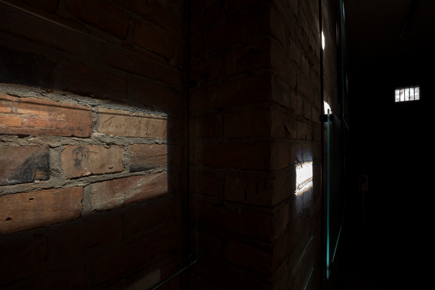 Strzelecka 8 – miejsce kaźni polskich działaczy podziemia niepodległościowego. Fot. Sławek Kasper (IPN)