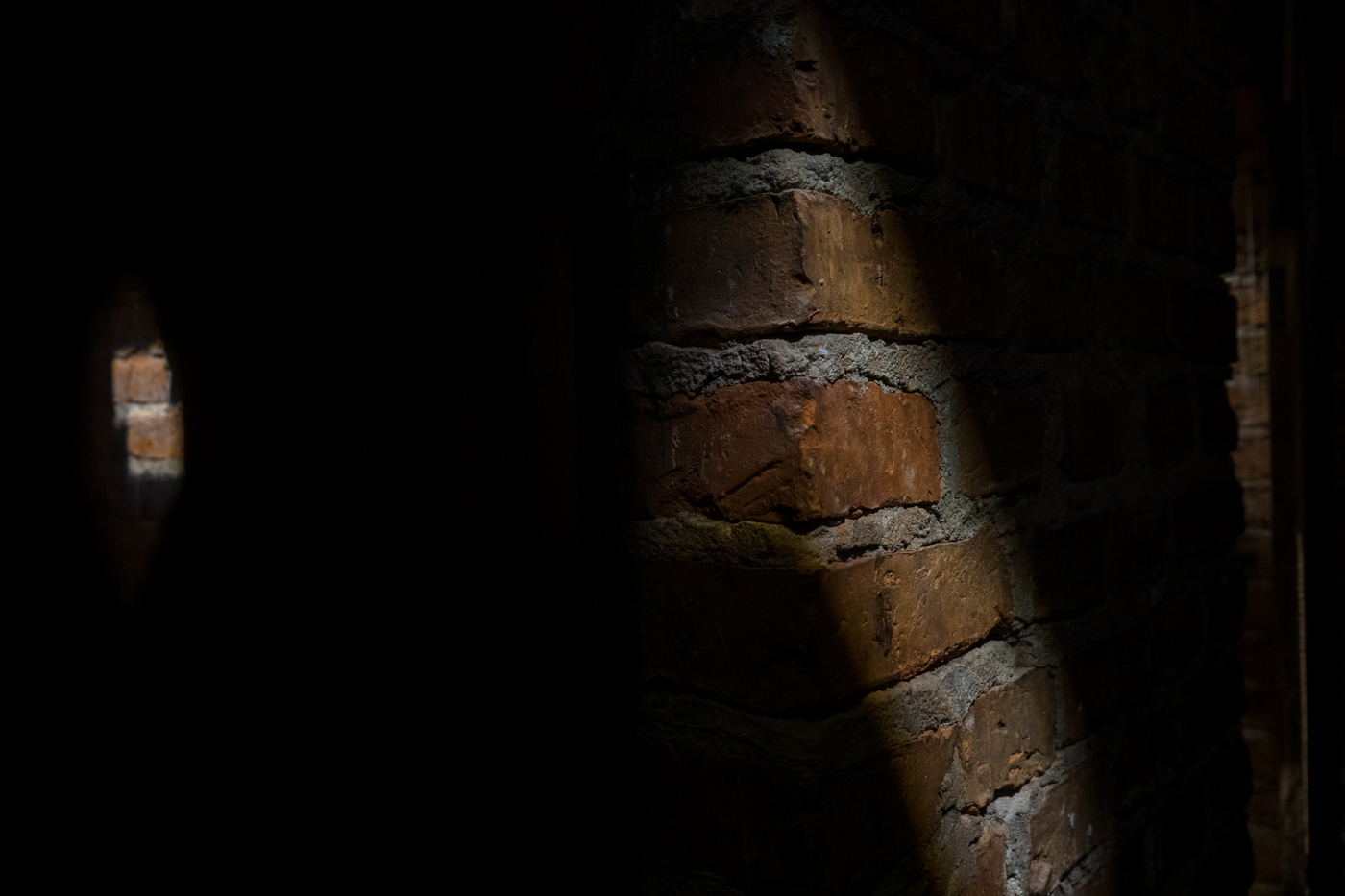 Strzelecka 8 – miejsce kaźni polskich działaczy podziemia niepodległościowego. Fot. Sławek Kasper (IPN)