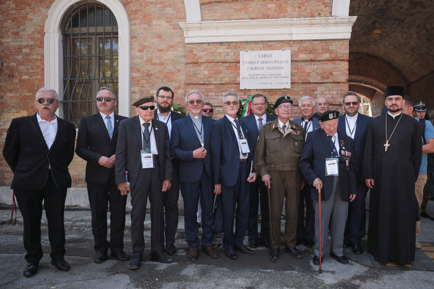 Obchody 78. rocznicy wyzwolenia Ankony przez żołnierzy 2. Korpusu Polskiego – 18 lipca 2022. Fot. Mikołaj Bujak (IPN) Obchody 78. rocznicy wyzwolenia Ankony przez żołnierzy 2. Korpusu Polskiego – 18 lipca 2022. Fot. Mikołaj Bujak (IPN)