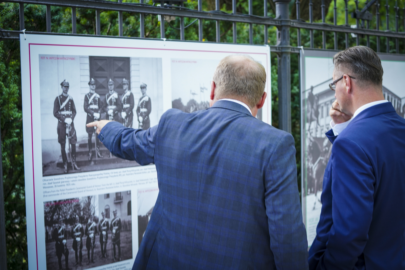 Wystawa "fotografowie Wojska Polskiego II RP – Witold Pikiel i Narcyz Witczak-Witaczyński" – fot. MN/BUWiM Wystawa "fotografowie Wojska Polskiego II RP – Witold Pikiel i Narcyz Witczak-Witaczyński" – fot. MN/BUWiM
