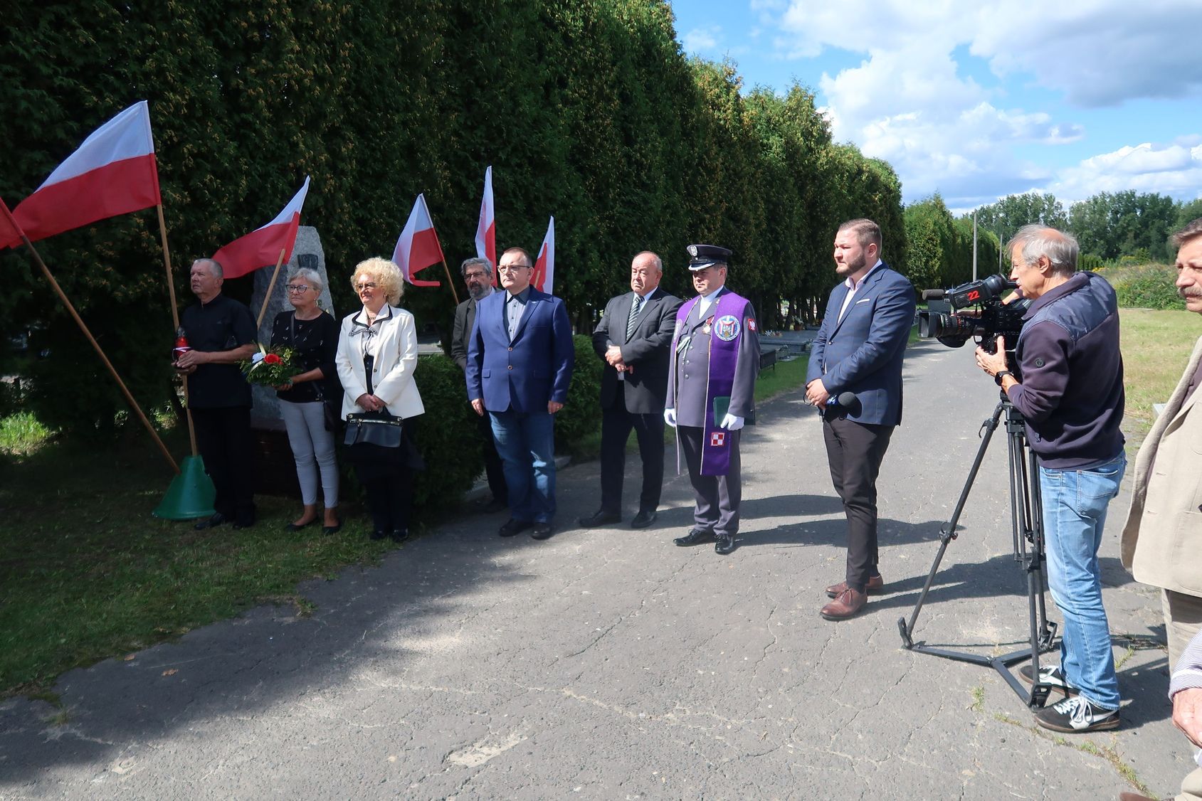 Uroczystość oznaczenia tabliczką „grób weterana walk o wolność i niepodległość Polski” mogiły śp. ppłk. Henryka Czerwińskiego – fot. OBUWiM IPN Katowice Uroczystość oznaczenia tabliczką „grób weterana walk o wolność i niepodległość Polski” mogiły śp. ppłk. Henryka Czerwińskiego – fot. OBUWiM IPN Katowice