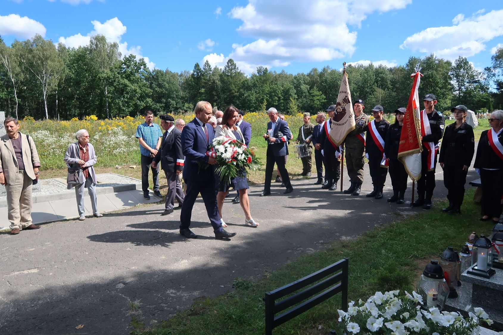 Uroczystość oznaczenia tabliczką „grób weterana walk o wolność i niepodległość Polski” mogiły śp. ppłk. Henryka Czerwińskiego – fot. OBUWiM IPN Katowice Uroczystość oznaczenia tabliczką „grób weterana walk o wolność i niepodległość Polski” mogiły śp. ppłk. Henryka Czerwińskiego – fot. OBUWiM IPN Katowice