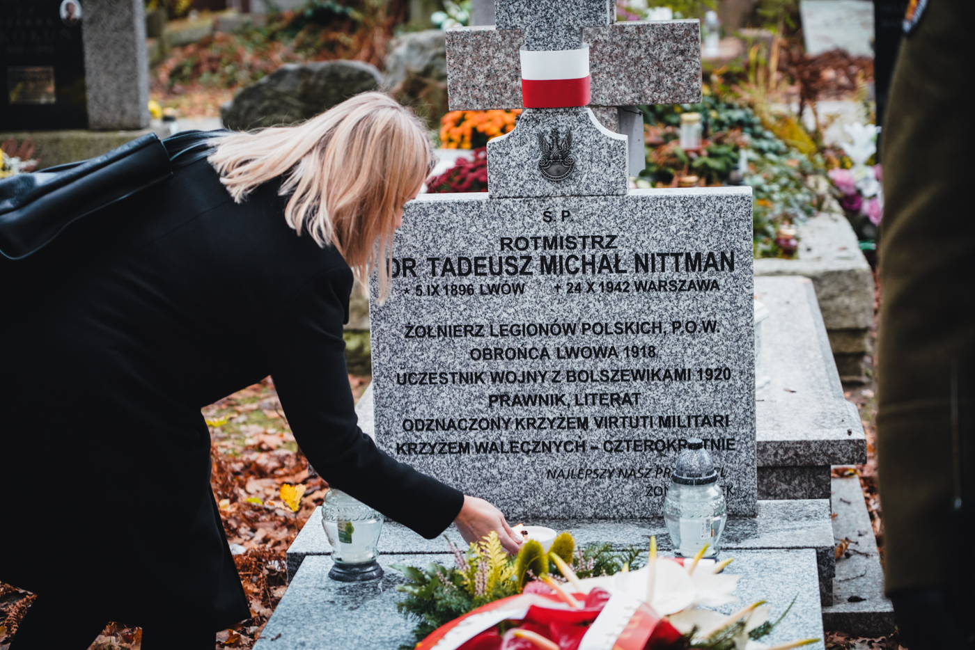 Nowy nagrobek rotmistrza Tadeusza Nittmana – fot. Mateusz Niegowski/BUWiM IPN Nowy nagrobek rotmistrza Tadeusza Nittmana – fot. Mateusz Niegowski/BUWiM IPN