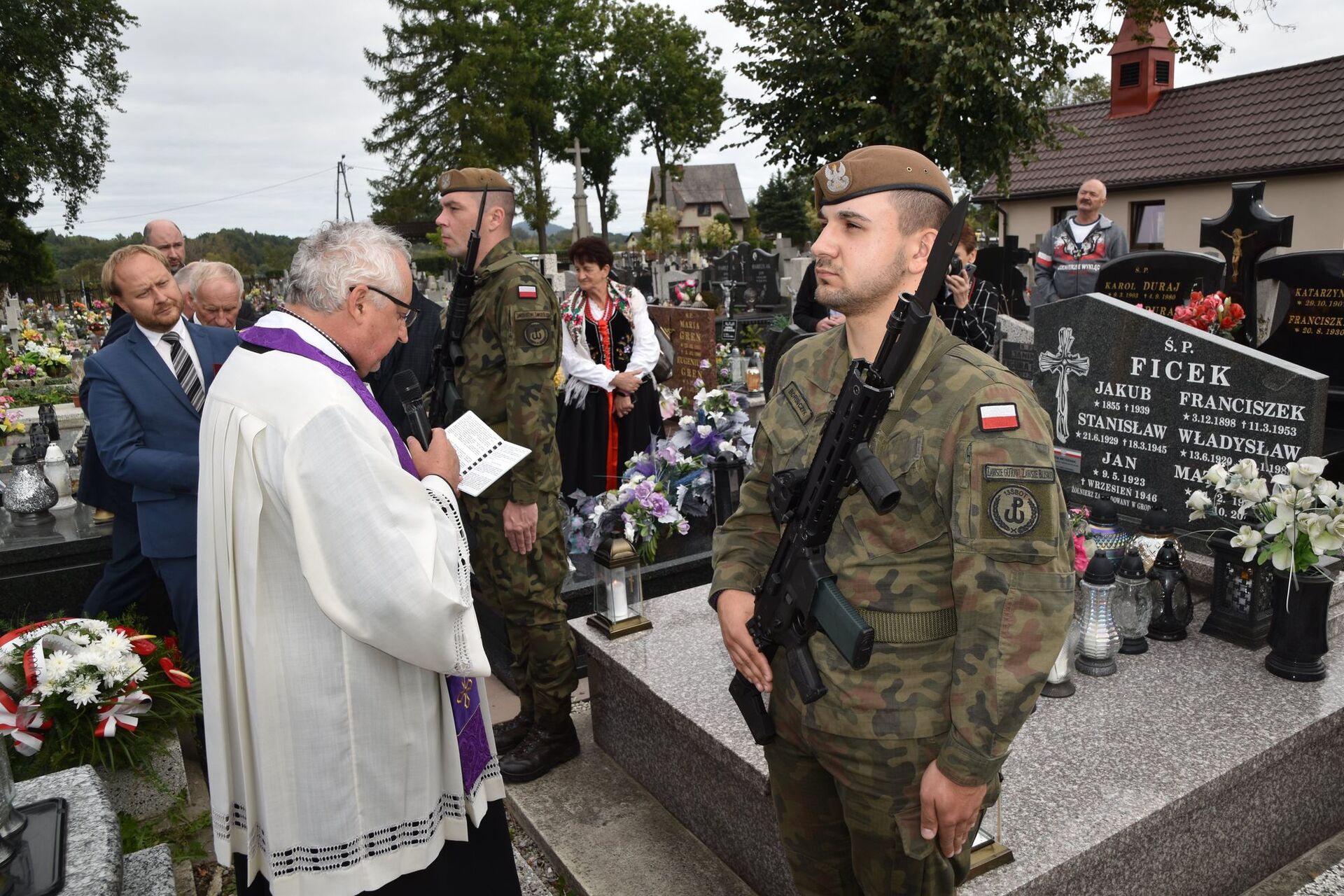 Uroczystość upamiętniająca Jana Ficka ps. “Jamnik” – fot. IPN Uroczystość upamiętniająca Jana Ficka ps. “Jamnik” – fot. IPN