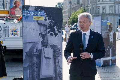Otwarcie wystawy „Gaude Mater Polonia. Jan Paweł II w Ojczyźnie. 2–10 czerwca 1979” w Warszawie. Na zdj. dr Adam Pleskaczyński, dyrektor Biura Edukacji Narodowej IPN – 2 czerwca 2024. Fot. Marcin Jurkiewicz (IPN)