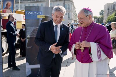 Otwarcie wystawy „Gaude Mater Polonia. Jan Paweł II w Ojczyźnie. 2–10 czerwca 1979” w Warszawie – 2 czerwca 2024. Fot. Marcin Jurkiewicz (IPN)
