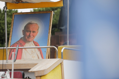 Otwarcie wystawy „Gaude Mater Polonia. Jan Paweł II w Ojczyźnie. 2–10 czerwca 1979” w Gnieźnie – 3 czerwca 2024. Fot. Mikołaj Bujak (IPN)
