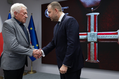 Uroczystość wręczenia Krzyży Wolności i Solidarności oraz medali Reipublicae Memoriae Meritum – Kraków, 7 czerwca 2024. Fot. Mikołaj Bujak (IPN)