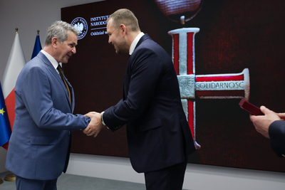 Uroczystość wręczenia Krzyży Wolności i Solidarności oraz medali Reipublicae Memoriae Meritum – Kraków, 7 czerwca 2024. Fot. Mikołaj Bujak (IPN)