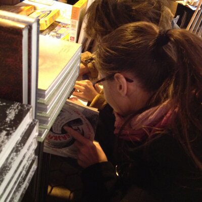 Sylwia Szafrańska i dr Tomasz Ginter podpisują „Bajkę o spitfajerze”