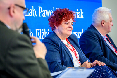 Debata „Czas przełomu 1989 roku w Wielkopolsce i na Ziemi Lubuskiej” – 19 czerwca 2024. Na zdj. dr Grażyna Schlender oraz prof. PK dr hab. Waldemar Handke. Fot. Krzysztof Łojko (IPN)