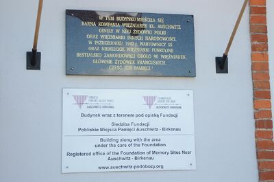 Uroczystość pamięci więźniarek karnej kompanii kobiet KL Auschwitz – Bor/Budy. Fot. Janusz Ślęzak (IPN)