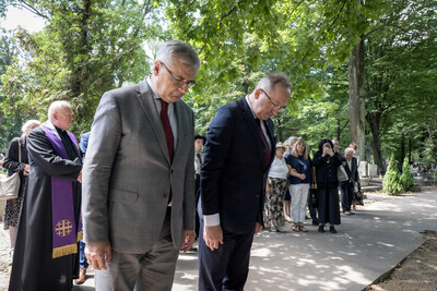 Złożenie kwiatów przy grobie Wojciecha Korfantego – Katowice, 5 lipca 2024. Fot. Krzysztof Łojko (IPN)