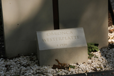 Złożenie kwiatów na Cmentarzu Żołnierzy Wojska Polskiego na Westerplatte – Gdańsk, 18 lipca 2024. Fot. Mikołaj Bujak (IPN)