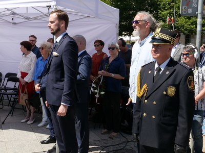 Uroczystości przed pomnikiem Powstańców Warszawy Batalionu AK „Kiliński” – Warszawa, 31 lipca 2024. Na zdj. zastępca dyrektora Biura Prezesa IPN Adam Stefan Lewandowski. Fot. Krzysztof Wojciechowski (IPN)