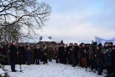 Obchody 150 rocznicy urodzin Marszałka Piłsudskiego w Zułowie, miejscu urodzin Marszałka