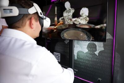 Prezentacja Mobilnego Przystanku Historia Przyszłości w Stalowej Woli – 5 września 2024. Fot. Mikołaj Bujak (IPN)