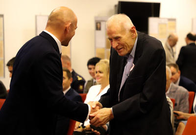 Uroczystość wręczenia Krzyży Wolności i Solidarności oraz medali Reipublicae Memoriae Meritum – Białystok, 12 września 2024. Fot. Paula Prudziłowicz (IPN)