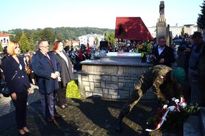 80. rocznica niemieckiej pacyfikacji Wiśniowej i okolicznych miejscowości. Fot. Janusz Ślęzak (IPN)