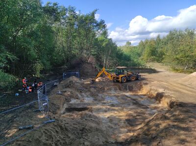 Prace poszukiwawcze IPN na dawnym poligonie wojskowym Brus w Łodzi – wrzesień 2024. Fot. BPiI IPN