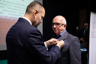 Uroczystość wręczenia Krzyży Wolności i Solidarności – Katowice, 17 października 2024. Fot. Mikołaj Bujak (IPN)