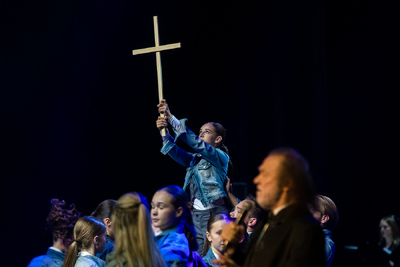 Widowisko muzyczne „Nauka o miłości, odwadze i Krzyżu” – Lublin, 22 października 2024. Fot. Sławek Kasper (IPN)