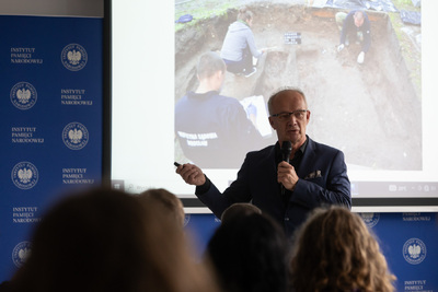 Inauguracja projektu „Łączka i inne miejsca poszukiwań” w Gdańsku – 30 października 2024. Fot. Roman Jocher