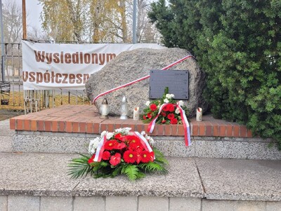 Upamiętnienie w miejscu lokalizacji Lager Glowna – Poznań, 5 listopada. Fot. Wojciech Chałupka (IPN)