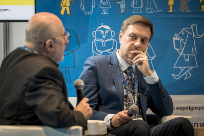 Strefa czasopism IPN w ramach Targów Książki w Katowicach – 8–10 listopada 2024. Na zdj. dr Mariusz Żuławnik. Fot. Krzysztof Łojko (IPN)