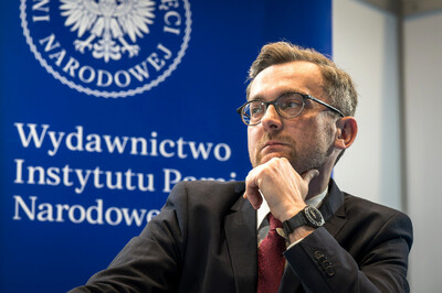 Strefa czasopism IPN w ramach Targów Książki w Katowicach – 8–10 listopada 2024. Na zdj. dr Rafał Opulski. Fot. Krzysztof Łojko (IPN)