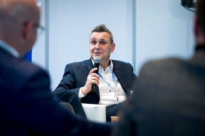 Strefa czasopism IPN w ramach Targów Książki w Katowicach – 8–10 listopada 2024. Na zdj. dr hab. Adam Dziuba. Fot. Krzysztof Łojko (IPN)