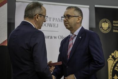 Gala wręczenia Krzyży Wolności i Solidarności oraz nagrody Praesentes Prioribus  – Olsztyn, 22 listopada 2024. Fot. Łukasz Czechyra (IPN)