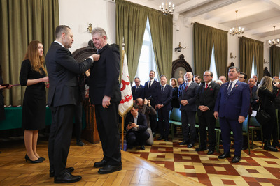 Uroczystość wręczenia odznaczeń Krzyża Wolności i Solidarności byłym działaczom opozycji niepodległościowej z lat 1956–1989 – Warszawa, 13 grudnia 2024. Fot. Mikołaj Bujak (IPN)