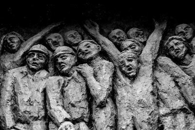 Pomnik Tragedii Górnośląskiej w Bytomiu. „Tragedia Górnośląska” – pamięć historii i historia pamięci. Fot. K. Łojko (IPN)