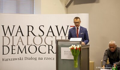 Międzynarodowa konferencja „Warszawski Dialog na rzecz Demokracji” – Warszawa, 7–8 grudnia 2017. Fot. Marcin Jurkiewicz (IPN)