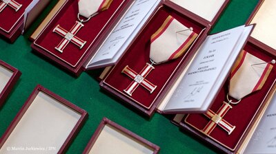 Uroczystość wręczenia odznaczeń państwowych – Warszawa, 13 grudnia 2017. Fot. Marcin Jurkiewicz (IPN)