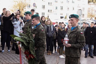 Autobus stanu wojennego – 13 grudnia 2017
